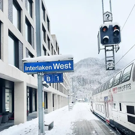 Mountain View Luxury Apartment At Interlaken West Station With Balcony, Ac And Bbq Appartement Interlaken