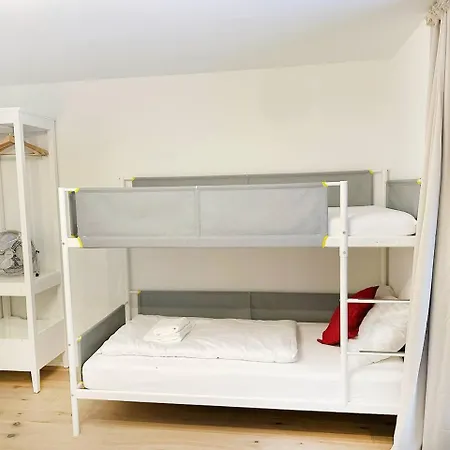 Mountain View Luxury Apartment At Interlaken West Station With Balcony, Ac And Bbq Appartement