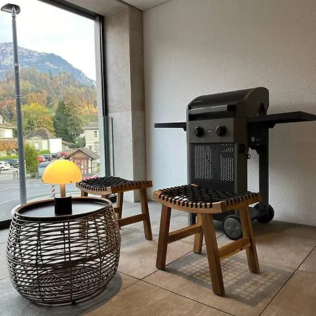 Mountain View Luxury Apartment At Interlaken West Station With Balcony, Ac And Bbq Interlaken
