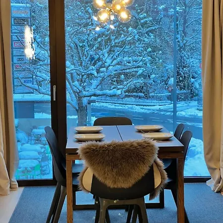 Mountain View Luxury Apartment At Interlaken West Station With Balcony, Ac And Bbq Appartement *