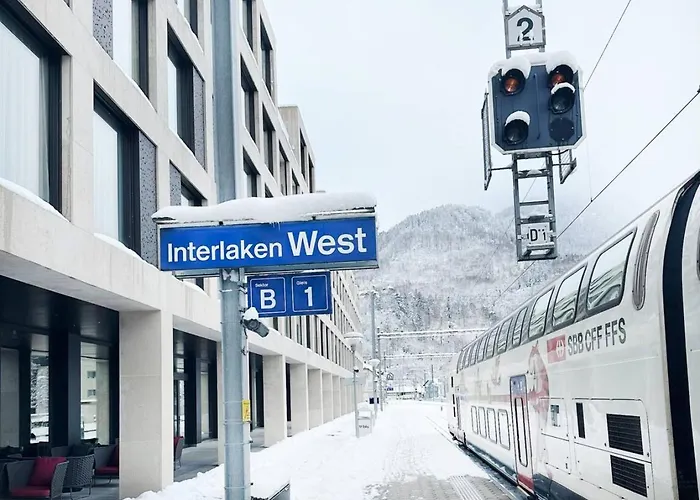 Modern With Balcony And Bbq At West Station Apartment Interlaken