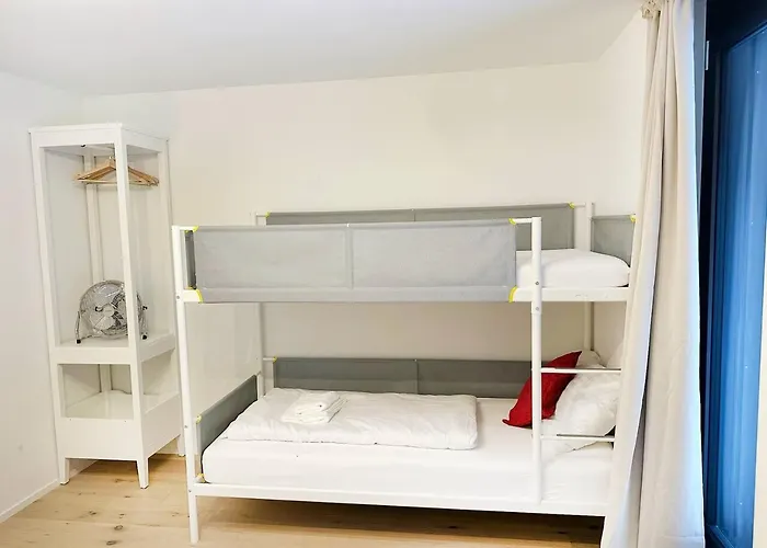 Modern With Balcony And Bbq At West Station Apartment