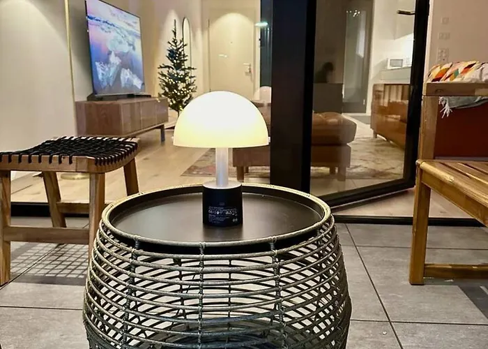 Modern With Balcony And Bbq At West Station Apartment *