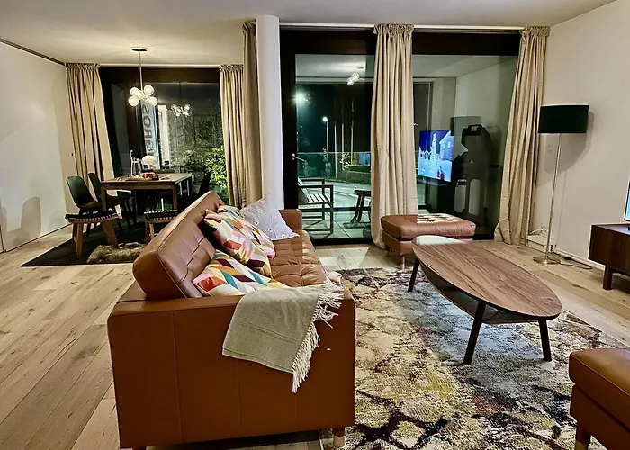 Apartment Modern With Balcony And Bbq At West Station