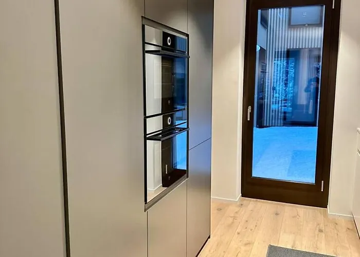 Apartment Modern With Balcony And Bbq At West Station *